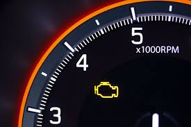 علت روشن شدن چراغ چک مگان چیست؟ آموزش عیب‌یابی خطاهای ECU